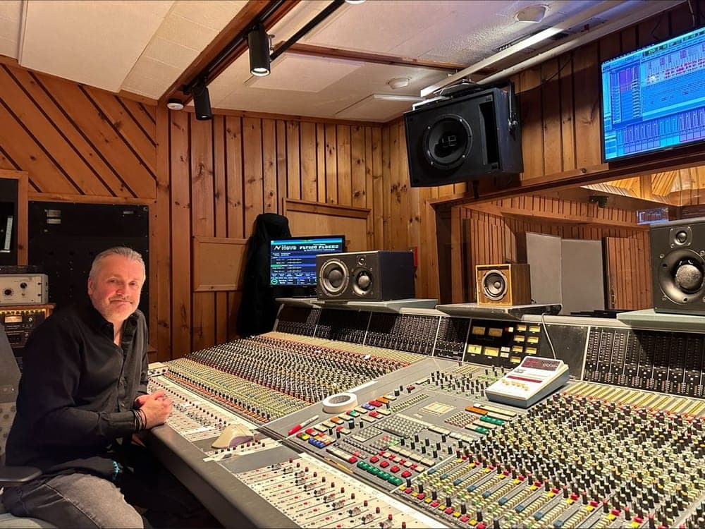 Mastering studio setup